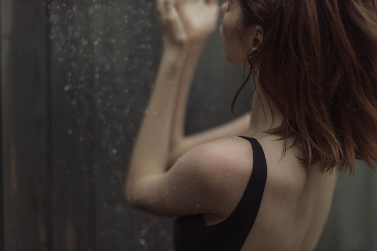 benefits of hot showers